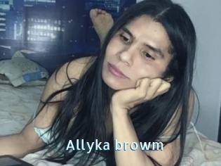 Allyka_browm