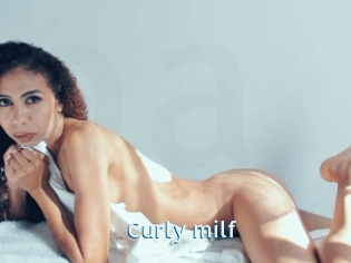 Curly_milf