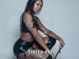 Tierra_doll